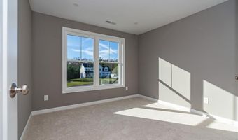 24 Cassidy Trl, Coventry, RI 02816