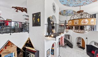 4318 Ridgecrest Dr, Las Vegas, NV 89121