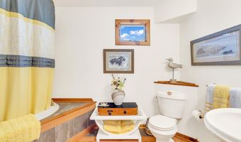 9898 N Riv, Algonac, MI 48001