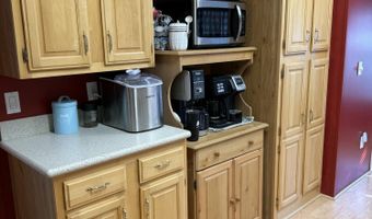 19 N St, Bangor, ME 04401