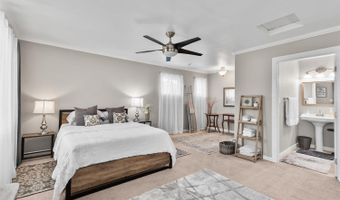 534 Richmond Dr, Santa Rosa, CA 95401