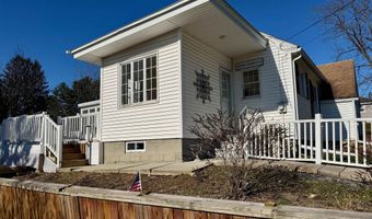 2 Pine Rd, Bennington, VT 05201