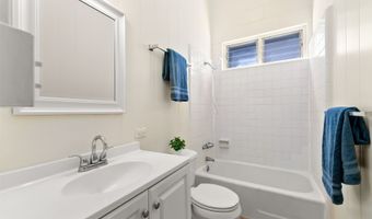 6003 Elelupe Pl, Honolulu, HI 96821