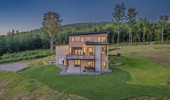 289 Ledgewood Dr, Bethlehem, NH 03574