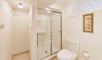 4238 50TH St NW, Washington, DC 20016