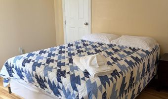 25 N Aberdeen Pl, Atlantic City, NJ 08401