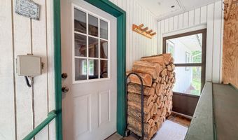 2015 THONI Rd, Addy, WA 99101