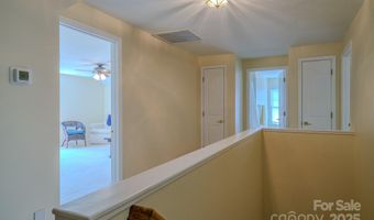8 Creekside Way, Asheville, NC 28804