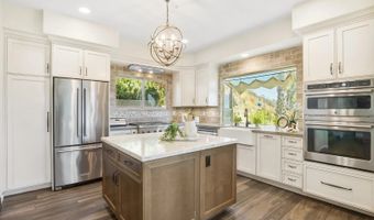 4333 Calavo Dr, La Mesa, CA 91941