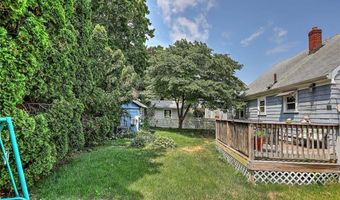 141 Cornell St, Cranston, RI 02920