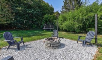 10 Meadowbrook Rd, Auburn, MA 01501