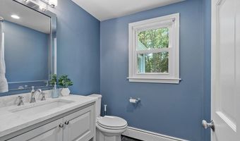 6 Candida Ln, Acton, MA 01720