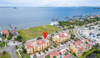6412 MAYRA SHORES Ln, Apollo Beach, FL 33572
