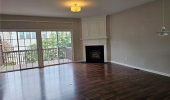 1021 Thornborough Dr, Alpharetta, GA 30004
