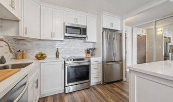 555 Pierce St 203, Albany, CA 94706