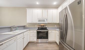 25 Silver Pl Apt B, Angier, NC 27501