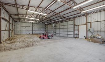 466 County Road 1180, Alvord, TX 76225