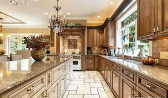 7750 Silverthorn Dr SE, Ada, MI 49301