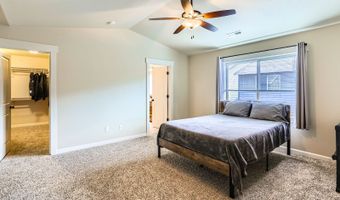 17795 SW ROBERT Ln, Beaverton, OR 97078