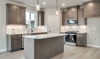 734 NW 28TH St, Battle Ground, WA 98604