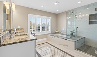 222 SILVER BIRCH Ln, Bear, DE 19701