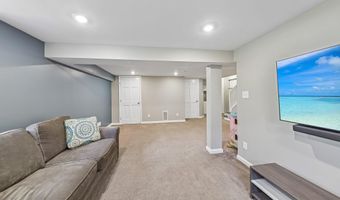 3724 2ND St S, Arlington, VA 22204