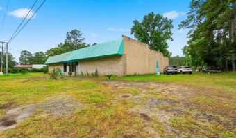 39 Old Cemetary Rd, Andrews, SC 29510