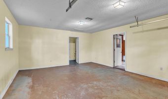 249 Auburn Dr, Alexander City, AL 35010