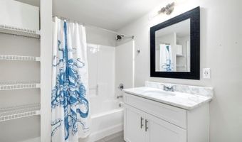 1921 Walthall Dr NW, Atlanta, GA 30318