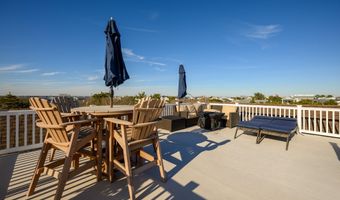 211 Stratford Ave, Beach Haven, NJ 08008