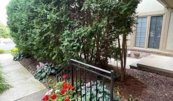 2702 Maitland Dr, Ann Arbor, MI 48105