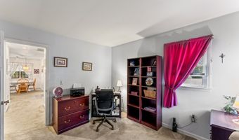 156 Heatherwood Dr 156, Brookfield, CT 06804