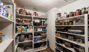 43 N Woodard Ave, Absarokee, MT 59001