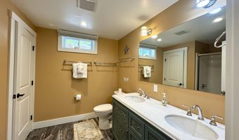 10 Bogue Chitto Ln, Bar Harbor, ME 04609