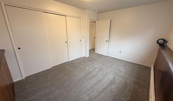 6721 Foothill Dr, Anchorage, AK 99504