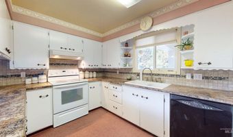 2593 Burton Ave, Burley, ID 83318