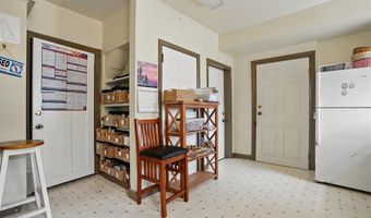4506 220th Trl, Amana, IA 52203