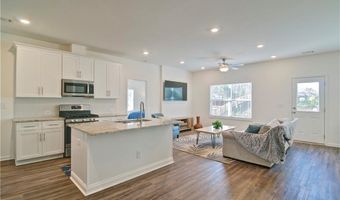 4630 Hemlock Dr SW, Austell, GA 30106