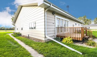 1215 NE 24th Ave, Aberdeen, SD 57401