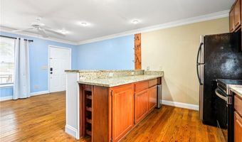528 GENELDA Ave 23, Auburn, AL 36832