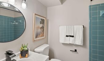 5141 BRADFIELD Dr, Annandale, VA 22003