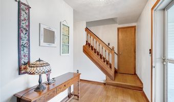 6369 Ridgeview Ave, Austintown, OH 44515