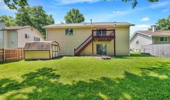 363 Windyoak Dr, Ballwin, MO 63021