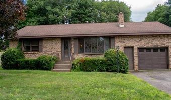 11 Melissa Ct, Albany, NY 12205