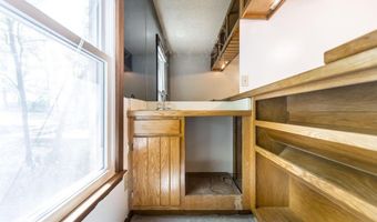 1404 Beaver Oaks Dr, Macon, GA 31220