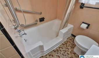 1717 W Cedar St, Allentown, PA 18104