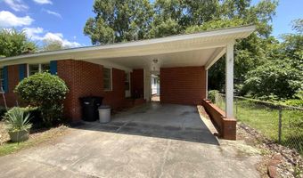 2012 Yelton Dr, Camden, SC 29020