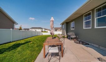 4878 Torcello Dr, Ammon, ID 83406