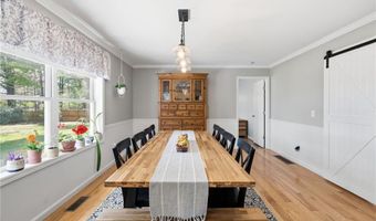 65 SKUNK HILL Rd, Hopkinton, RI 02832