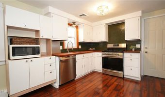 11 N Rose St, East Providence, RI 02914